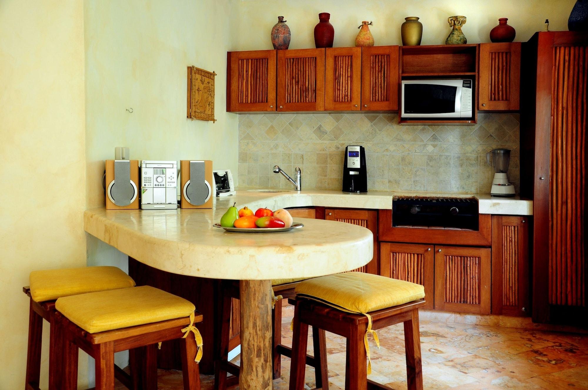 Villas Sacbe Condo Hotel And Beach Club Playa del Carmen Exterior photo
