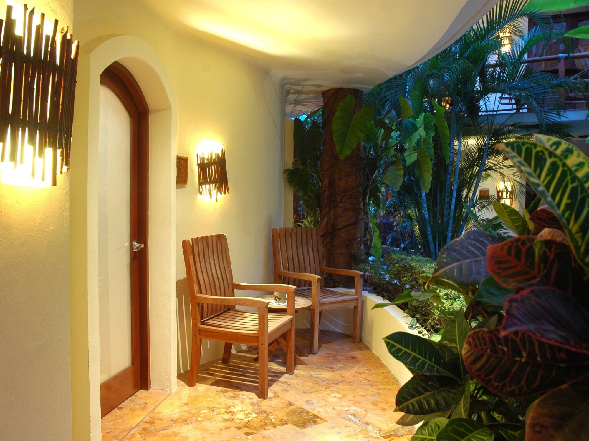 Villas Sacbe Condo Hotel And Beach Club Playa del Carmen Exterior photo