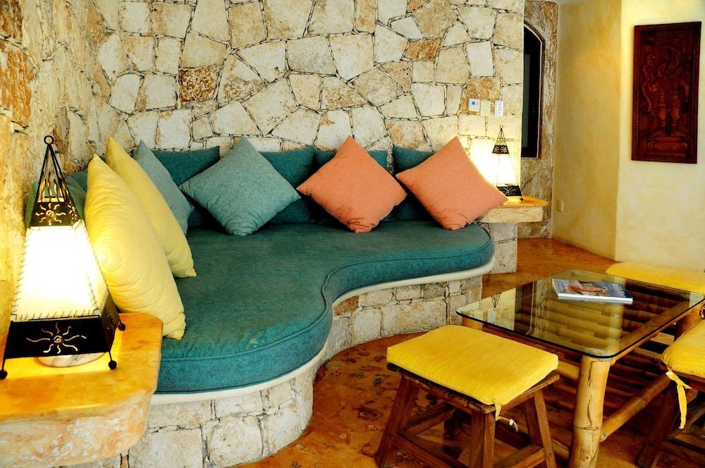 Villas Sacbe Condo Hotel And Beach Club Playa del Carmen Exterior photo