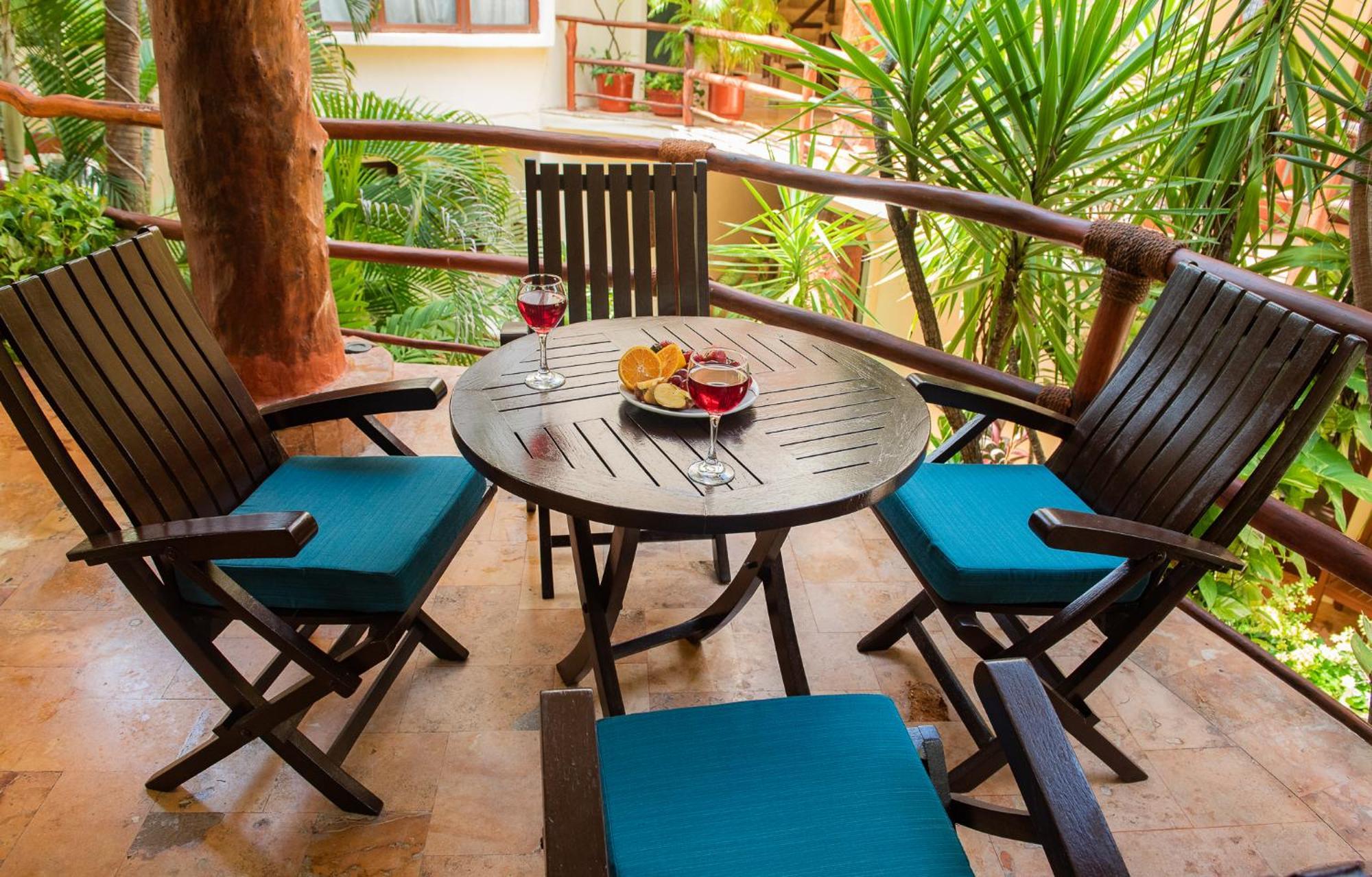 Villas Sacbe Condo Hotel And Beach Club Playa del Carmen Exterior photo