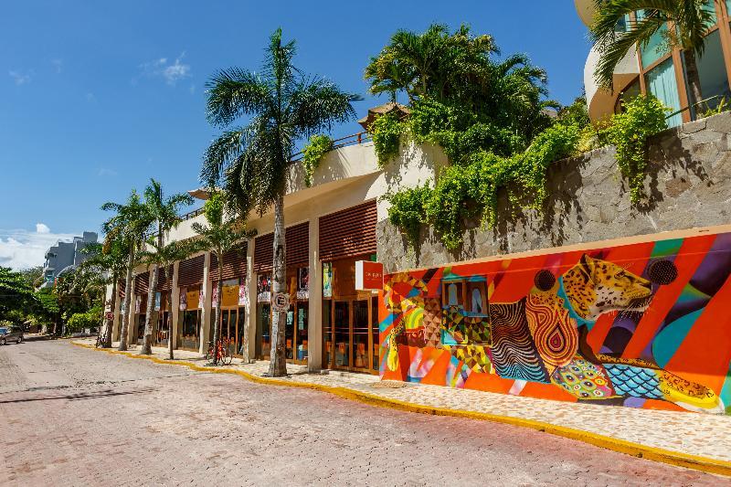 Villas Sacbe Condo Hotel And Beach Club Playa del Carmen Exterior photo