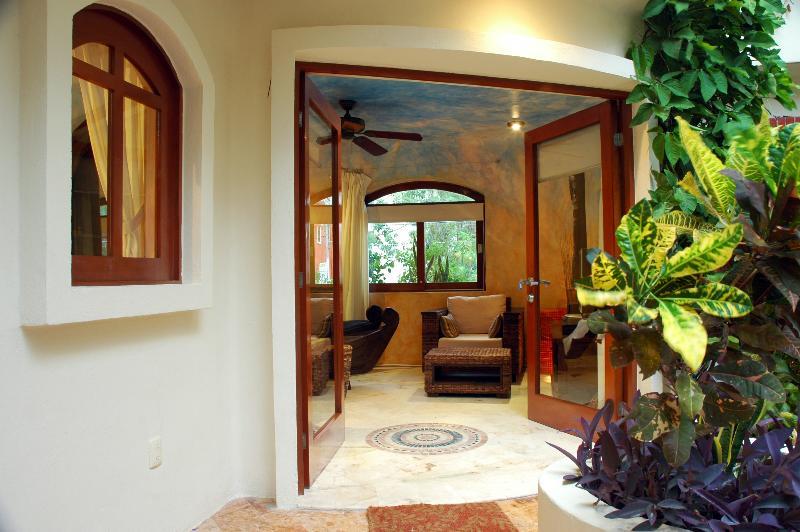 Villas Sacbe Condo Hotel And Beach Club Playa del Carmen Exterior photo