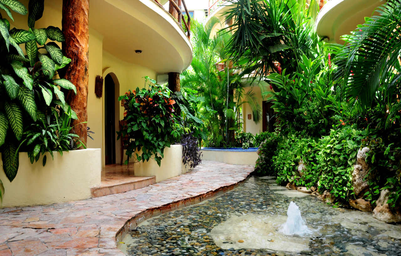 Villas Sacbe Condo Hotel And Beach Club Playa del Carmen Exterior photo